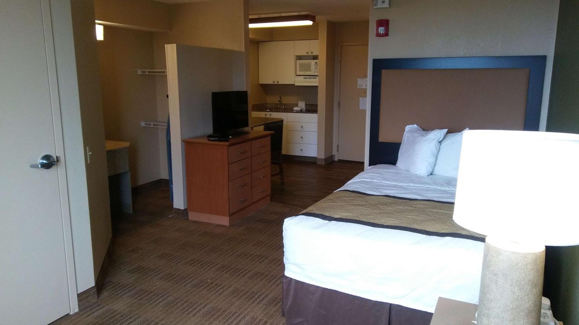 Extended Stay America Suites - Denver - Aurora North Экстерьер фото