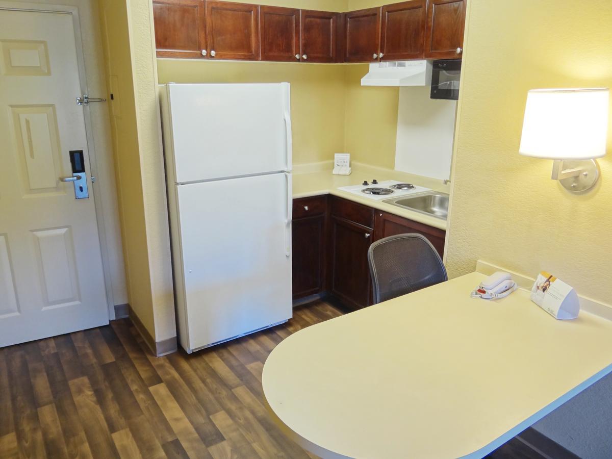 Extended Stay America Suites - Denver - Aurora North Экстерьер фото